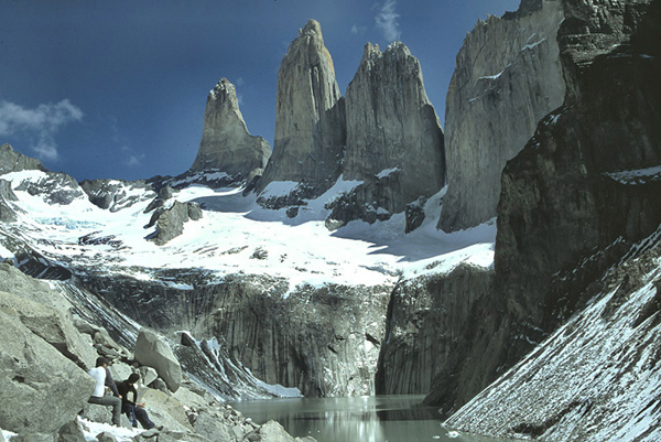 Wiee Paine z punktu widokowego Mirador del Paine